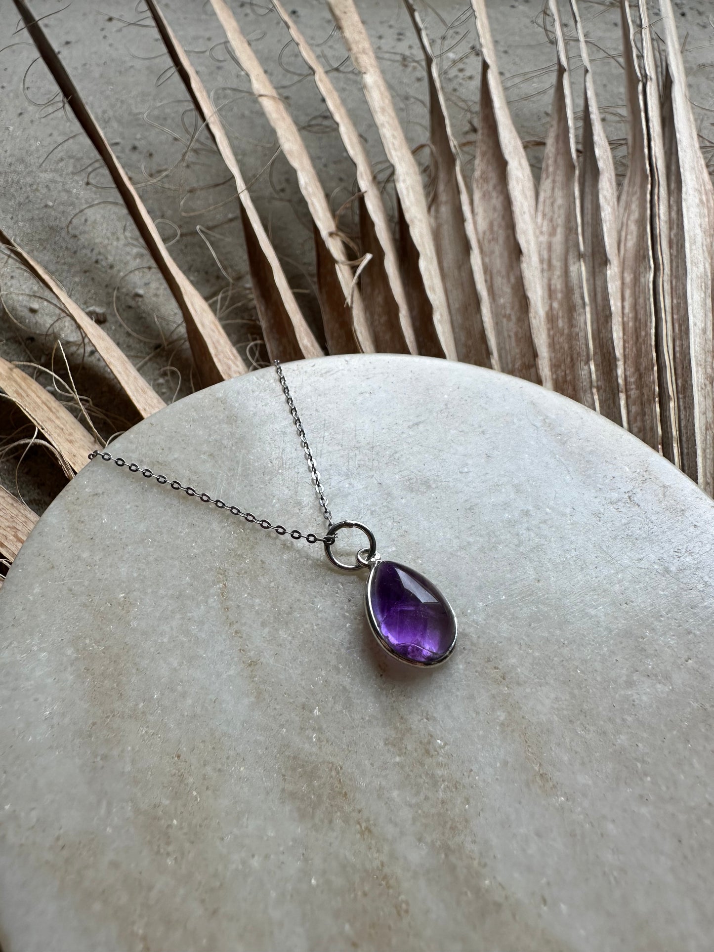 Amethyst Tropfenanhänger – 925er Silber