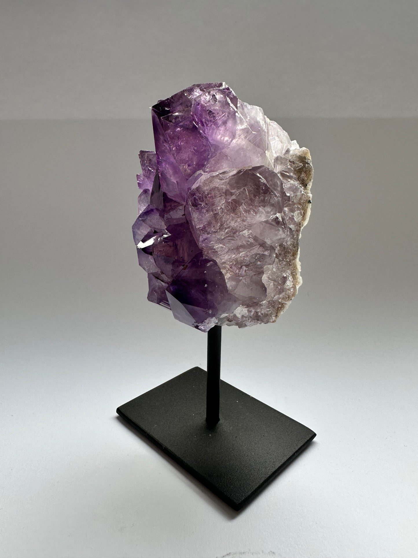 Amethyst Druse auf Ständer
