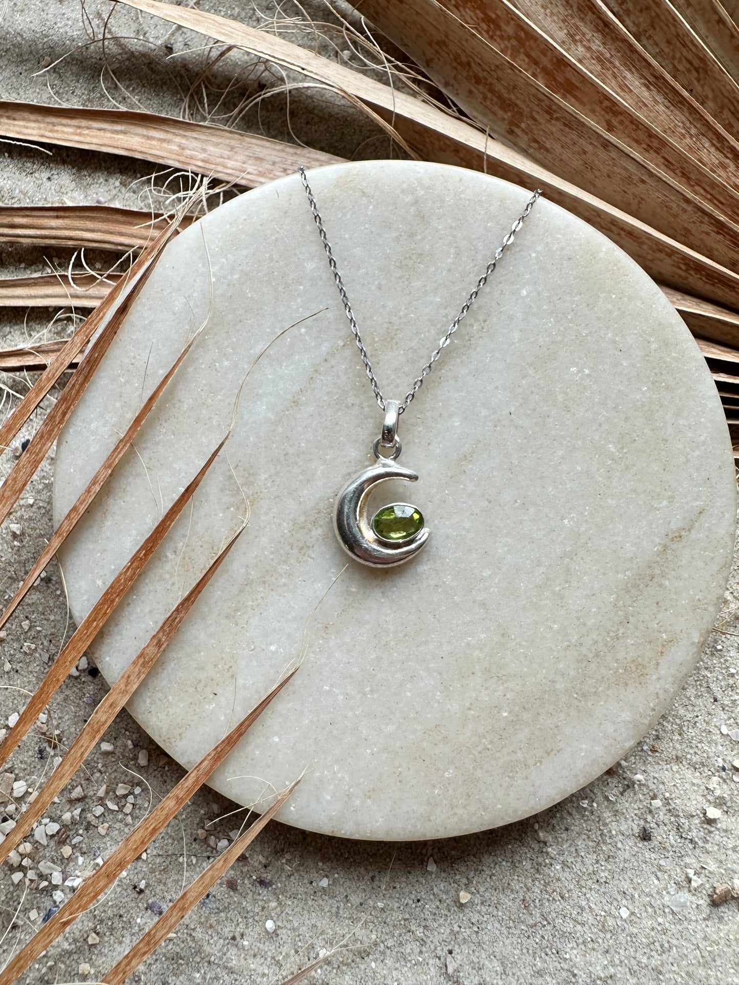 Mond Anhänger Silber mit Peridot