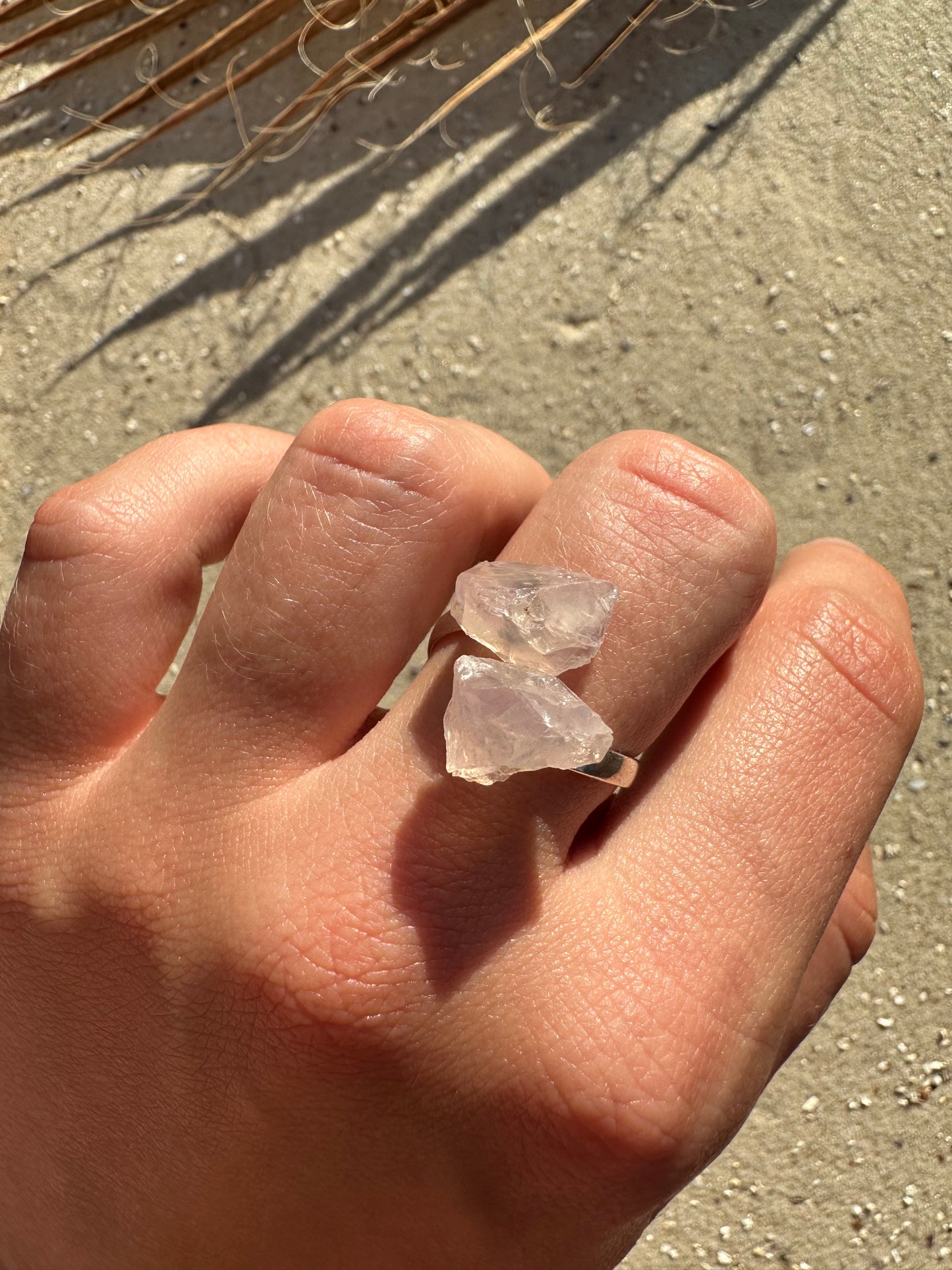 Rosenquarz Spitzen Ring