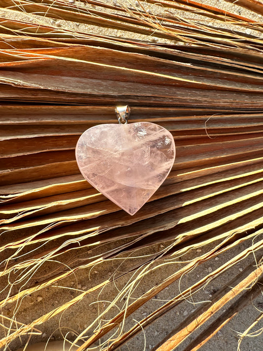 Rosenquarz Herz-Anhänger mit 925er Silber