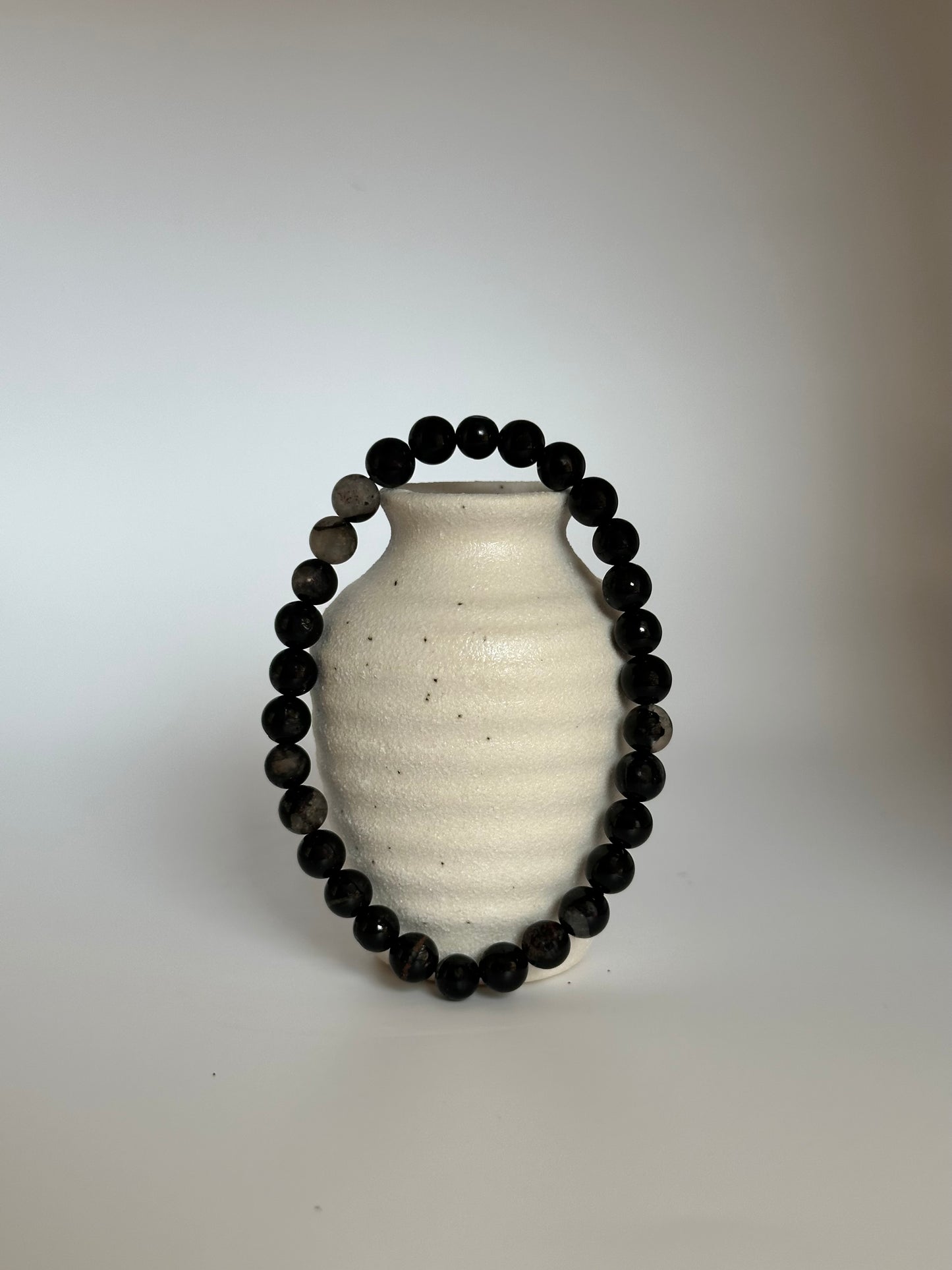Schwarzer Turmalin Kugelarmband