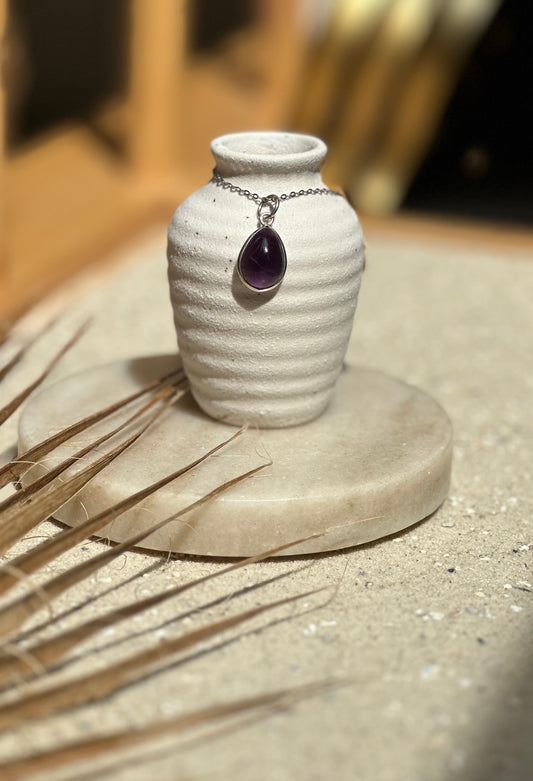 Amethyst Tropfenanhänger – 925er Silber