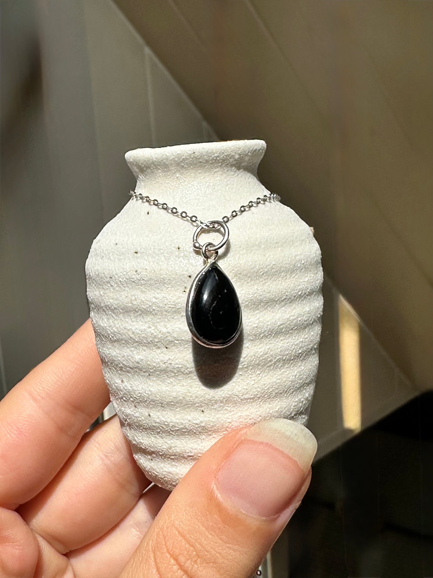 Obsidian Tropfenanhänger – 925er Silber