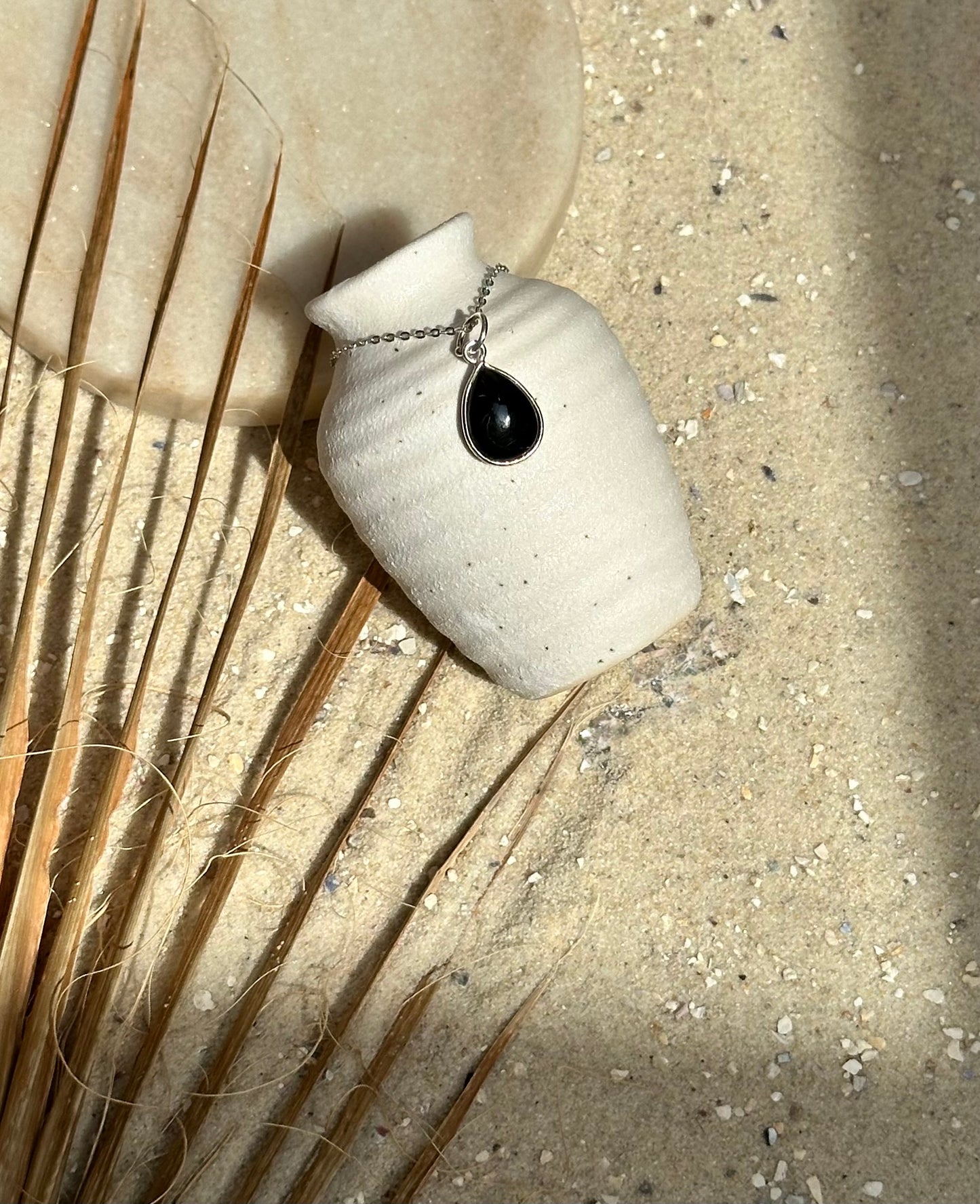 Obsidian Tropfenanhänger – 925er Silber